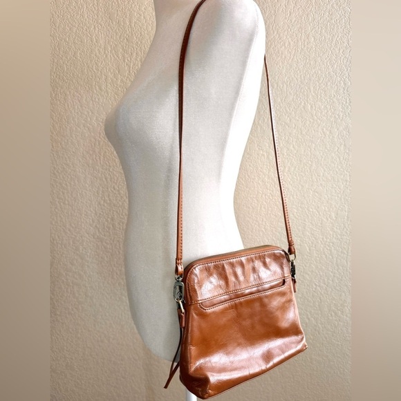 HOBO Handbags - HOBO Genuine Leather shoulder/wristlet Bag Cognac Brown